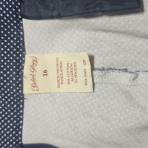 Capris - Picture 3 of 3